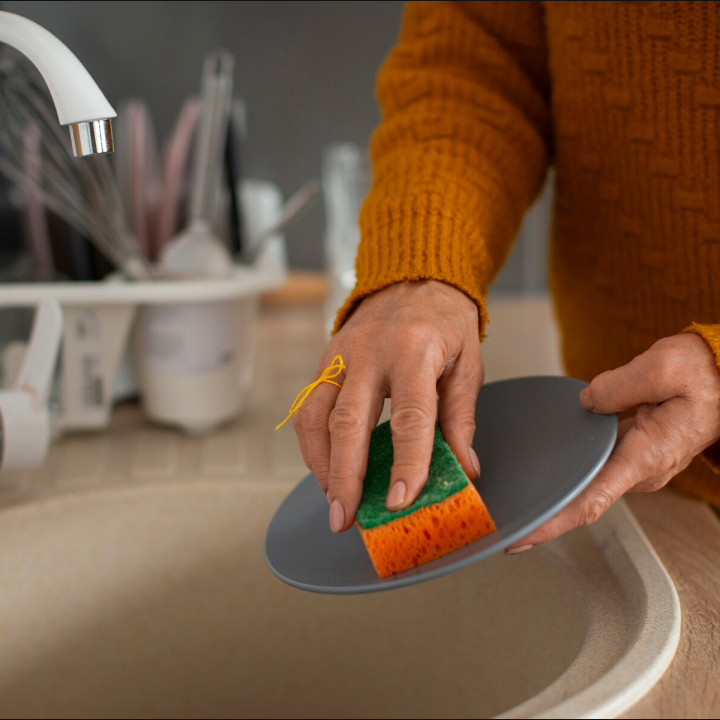 Utensils Cleaning